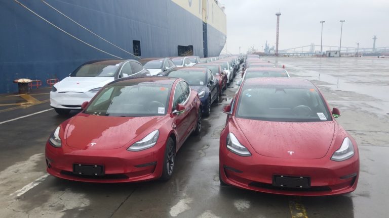 Tesla set a record by delivering 95,000 Cars in this spring